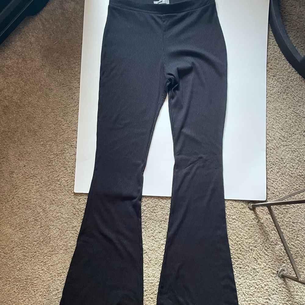 Bell bottom ribbed pants